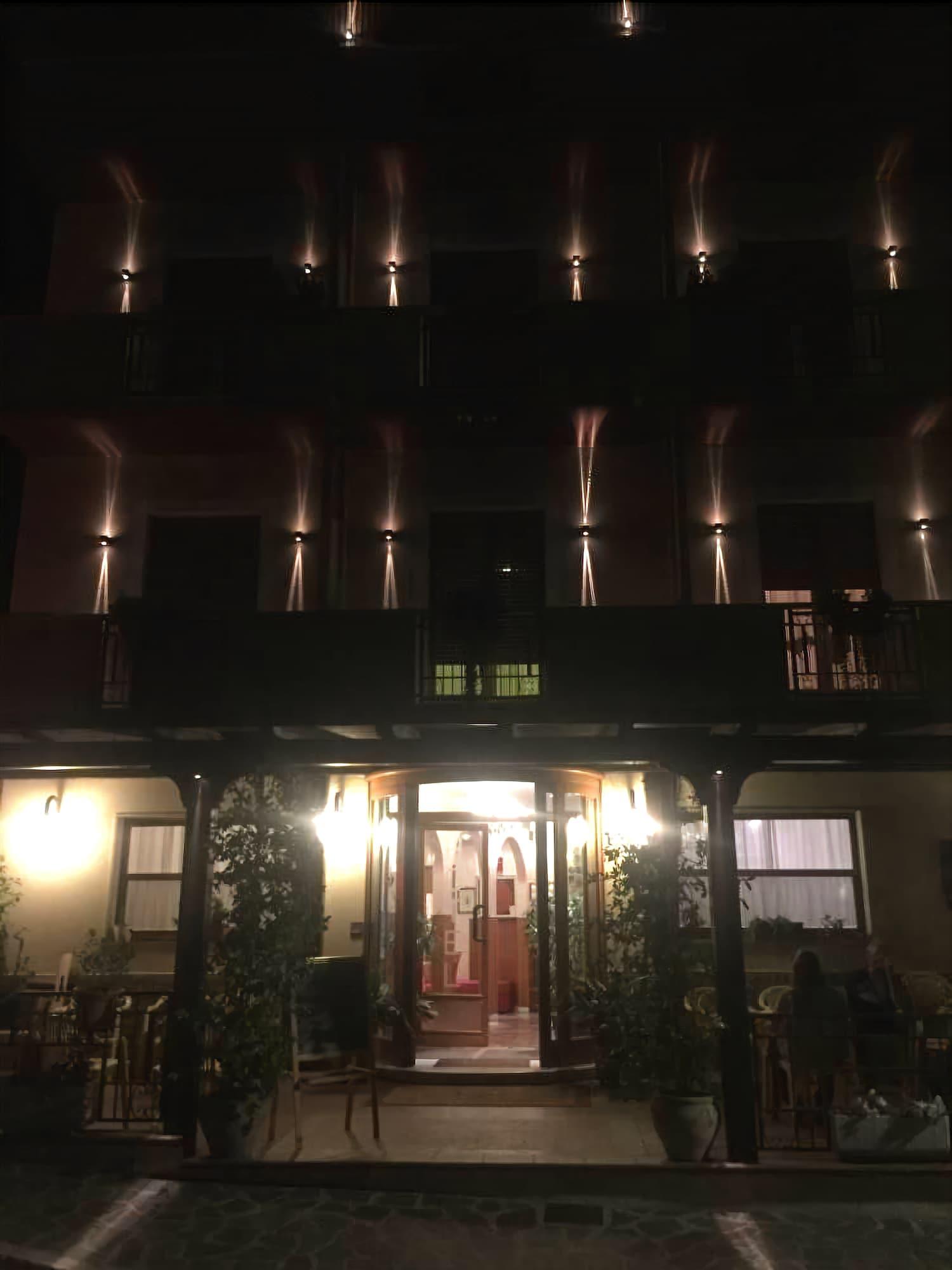 Hotel Viola Caramanico Terme Exterior foto